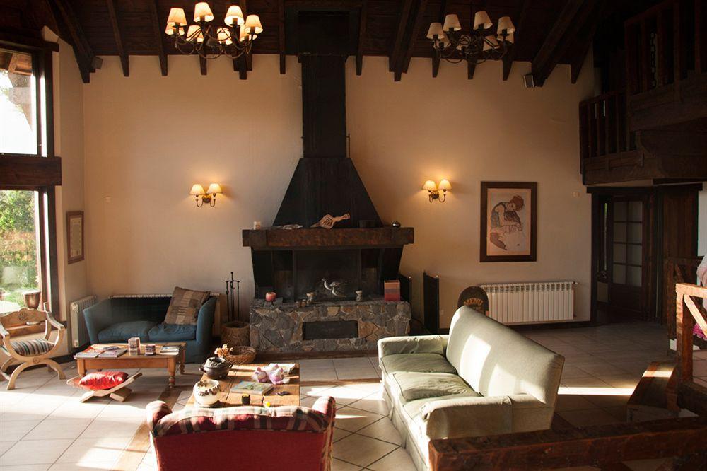 Hosteria Naranjo En Flor Villa La Angostura Bagian luar foto