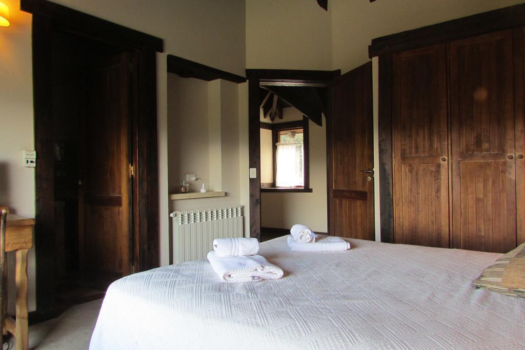 Hosteria Naranjo En Flor Villa La Angostura Bagian luar foto